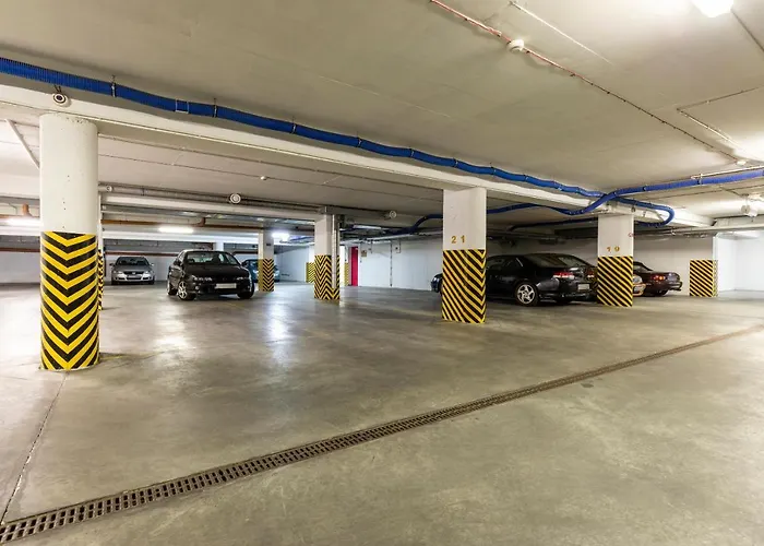 Margi Vivi Big Balcony Pool Sauna Апартаменты *